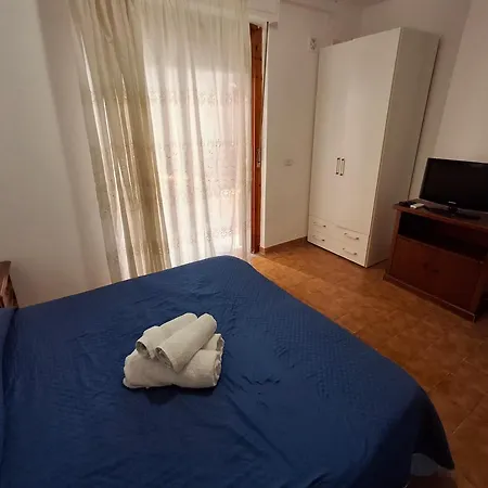 Nen's House